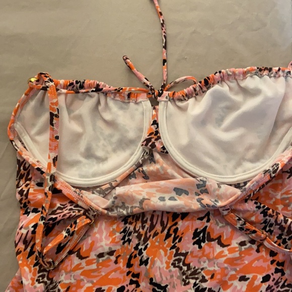 Tankini - Picture 3 of 3